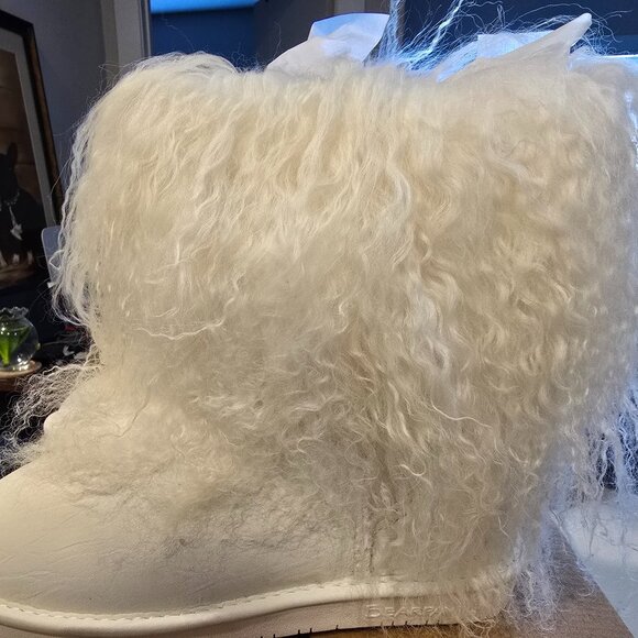 NEW BEARPAW Boo Real White Lamb Fur Lined Boots Womens Size 6 uk 4.5 eu 37 NIB - Picture 1 of 15